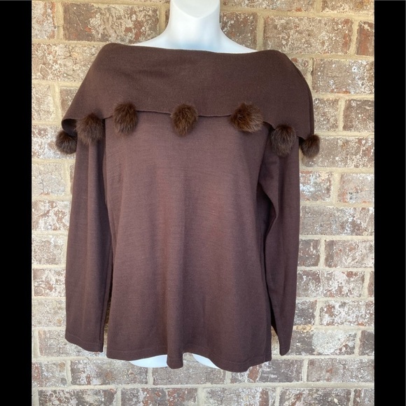 Nina Leonard Tops - NINA LEONARD LENNIE brown long sleeve sweater off the shoulder L